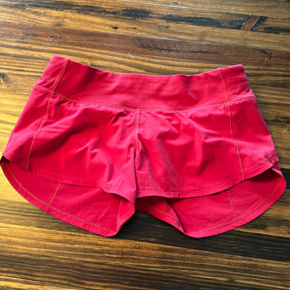 Lululemon speed up short size 4